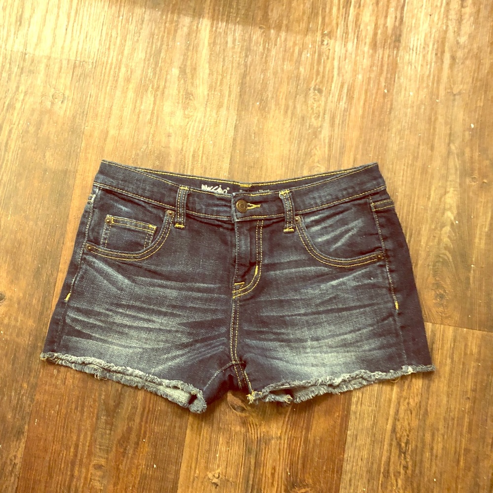 Mossimo boyfriend shorts size 2